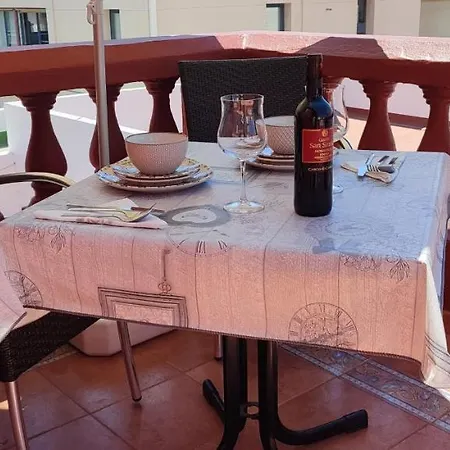 Centro Con Terraza Privada Apartment *